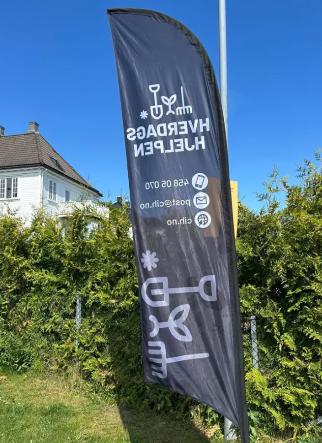Hverdagshjelpen sitt banner på oppdrag
